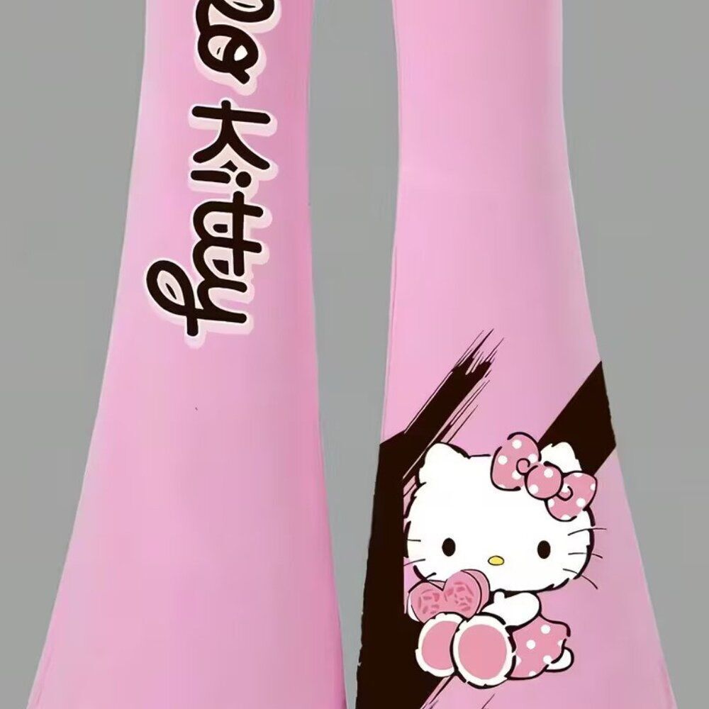 Hello Kitty Girl's Heart Short-Sleeve Round Neck T-Shirt & Bell-Bottom Pants Set - Picture 3 of 3
